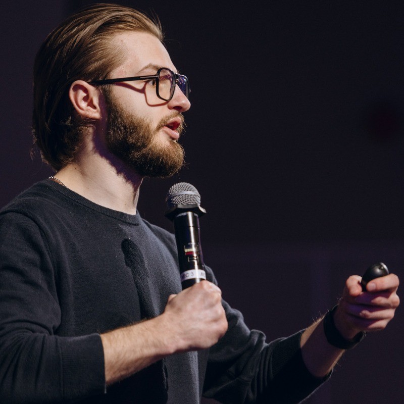 Oleg Bolotnov