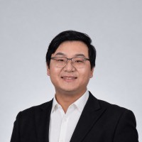 Raymond Zhu